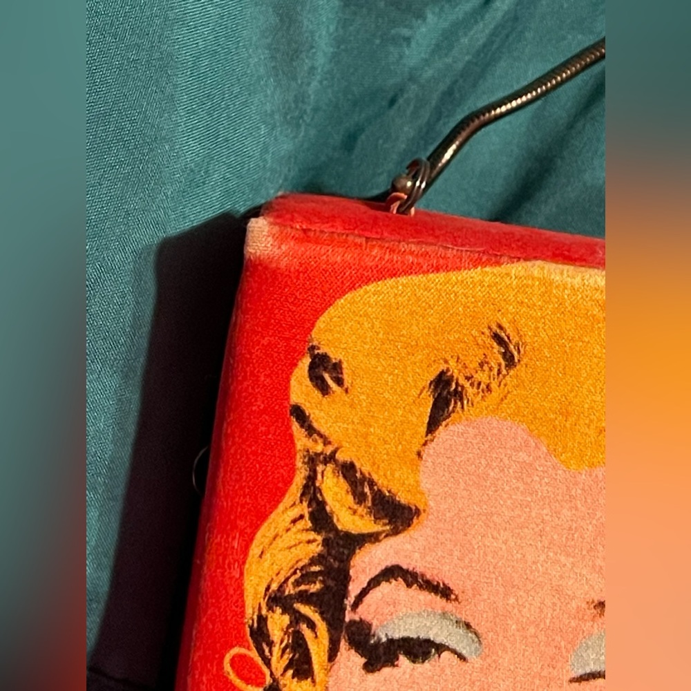 Collectible Philip Treacy Marilyn Monroe Andy Warhol Box Bag - Picture 5 of 9